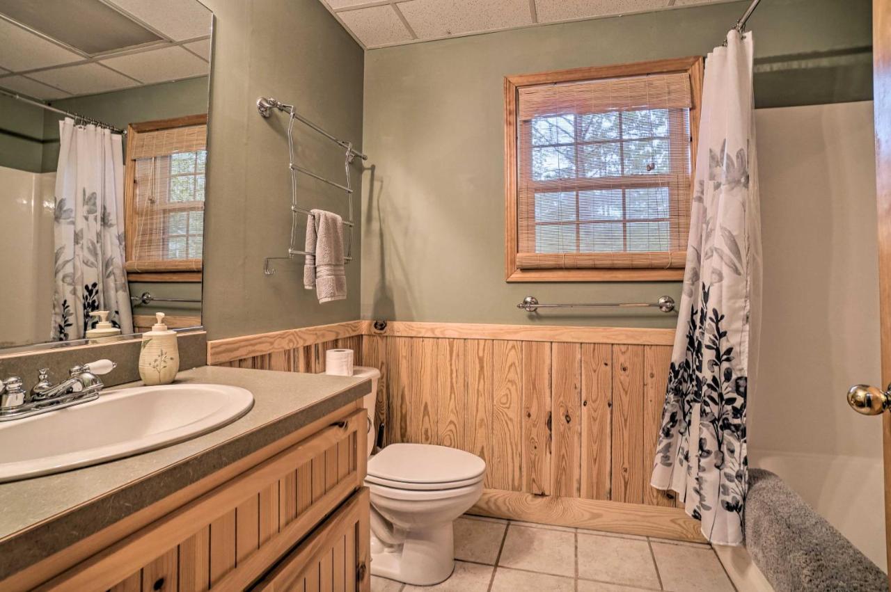 Resort Innsbruck Cabin With A Hot Tub And Deck! เฮเลน ภายนอก รูปภาพ